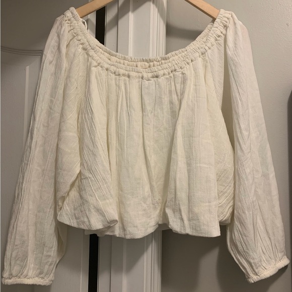 Free People We The Free All About The Bubble White Gathered Peasant Boho Tee - Picture 3 of 3